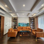 bán nhà dương quảng hàm, cầu giấy,dt56m*5t*mt4m,giá nhỉnh 17 tỷ,lô góc,kinh doanh,ngõ thông