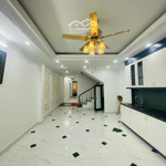 nhanh mới kịp, nhà nguyễn khánh toàn-cầu giấy 55m2x5t, thang máy, cách phố 30m, giá nhỉnh 10 tỷ