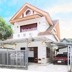 bán nhà 2 mặt tiền đường ô tô lớn 8m nguyễn hữu cảnh - ngay đại học đà lạt