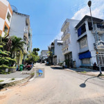 chốt gấp! đất mặt tiền đường - đối diện công viên - gần phạm văn đồng - (5m*17.3m) - 5 tỷ nhỉnh