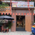 (hiếm) mặt phố trấn vũ 220m² x 3 tầng mặt tiền 12m view hồ tuyệt đẹp giá 88 triệu/tháng