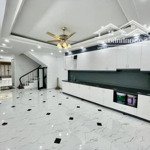 siêu phẩm phân lô 5 tầng thang máy, gara ô tô, kinh doanh đỉnh gần giải phóng 81m2, giá 16.5 tỷ