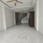bán nhà đường thành công dt 35m-5tầng-giá 6.5tỷ, ngõ thông, kinh doanh online,gần ôtô không qh