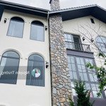bán villa view thung lũng đẹp đường ô tô rộng 6 mét tại trung tâm đà lạt