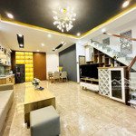 bán nhà đẹp ở ngay khu vip bên sông, 98m2 2 tầng, nhỉnh 8 tỷ, hxh hiệp bình chánh.