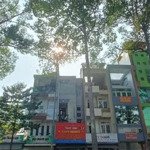 nhà riêng giá siêu hời tại ngô gia tự, 6,7 tỷ, 132m2, 3pn, 2wc