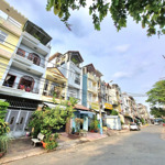 6.x tỷ, mặt tiền, 97m2, ngay đại lộ 2 phước bình quận 9, khu cao tầng biệt thự