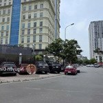 gà đẻ trứng vàng bồ đề long biêndòng tiền 720 triệu/năm căn hộ dv vị trí siêu đẹp chủ nhiệt bán.