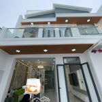 110,2m2 - giá 8.9 tỷ - đủ nội thất - 5pn - hẻm phạm hữu lầu - quận 7