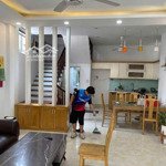 có thể bạn chưa biết " nhà đẹp " ngay trung tâm tranh trì