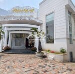 Cho thuê mbkd 1000m2 ng lương bằng rẻ