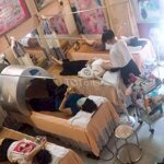 Nhà 2 tầng kiệt âu cơ sát đường chính ở spa...