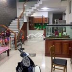 Bán nhà 2 tầng đườg phạm văn tráng-gần đhbách khoa