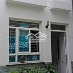 Nhà cấp 4. 2 phòng ngủ.
