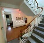 Bán nhanh nhà 3 tầng mặt tiền nguyễn đỗ cung giá sập hầm , chỉ bằng nhà kiệt . liên hệ: 0968200400