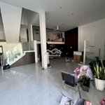 Cho thuê nhà mặt tiền tôn đức thắng gần ktx sinh viên
