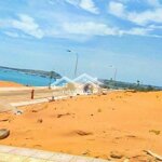 Chính chủ bán đất rộng 300m2. mặt tiền và giá tốt