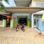 Bán gấp nhà mặt tiền đường âu cơ, 2 tầng 5x26m, 4ty8 thương lượng mạnh, sát kcn hoà khánh
