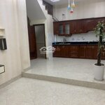 Chính chủ cần bán nhà riêng 42m2 tại đường hoàng mai
