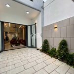 Chào bán nhà đẹp,3 tầng,3 mê,77m2,ô tô vào tận nhà,kiệt 5m tôn đức thắng.