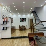 Nhà 2 tầng đường mộc bài 8 : full nội thất