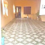 Nhà mặt tiền 56.5m2. 2 phòng ngủ.có sân vườn