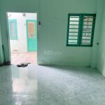 Phòng trọ xấu giá cao 35m2hẽm xe hơib.thị xuân pmỹ bình