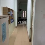 Bán nhà đường phan văn trường,2 tầng 3 pn sát biển