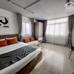Căn hộ full dịch vụ bao hết điện nước ngay trung tâm quận 4-3p qua quận 1