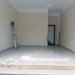 Chính chủ cho thuê mbkd tai 199 quan hoa 30m2