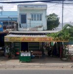 Nhà mặt tiền