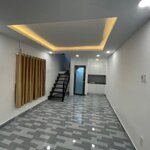 Bán gấp nhà hẻm cmt8 - lô góc thoáng mát - mà mới sạch đẹp - giá bán 3.9 tỷ