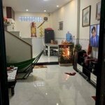 Nhà 3 lầu lê hồng phong q10 4.6x10m 3 phòng ngủ 3 vệ sinh5 tỷ 8