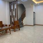 Tôi cần bán nhà 36.4m2 với 4 tầng n 68 kim hoàng, chỉ 2.95 tỷ, rẻ nhất thị trường hiện nay