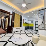 Bán nhà riêng mới xây tại định công