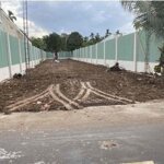 đất trống 500-1177m2 tường rào kiên cố