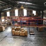 Cho thuê kho xưởng ql13, hbp, thủ đức. dt kho 1800m2, có sẵn vp 300m2.