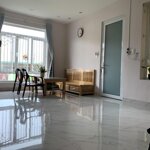 Bán căn hộ cc k300 2 phòng ngủ 2 vệ sinh77m2 đầu hồi, mới sửa hoàn toàn, tặng nội thất, có sổ hồng (chính chủ)