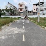 Kẹt vốn bán đất bình chánh 100m2 ngay kdc t30, xã bình hưng, dân cư đông, sổ riêng, giá bán 1.8 tỷ