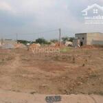 Gia đình có việc phải thanh lý đất giá rẻ lấy tiền trả nợ 300m2 – 1,4tỷ nằm trong kdc trung tâm tx.bến cát-bd, gần kdl đại nam 300m2 – 1,4tỷ nằm trong kdc trung tâm tx.bến cát-bd, gần kdl đại nam