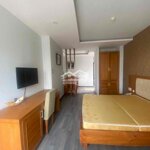 Khách sạn đường phạm văn đồng 7 tầng