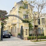 Dinh thự duy nhất tại dự án 500m2, hàng vip có 1-0-2 ,hướng tây tứ mệnh,(giá ko rẻ)-gặp em vào việc
