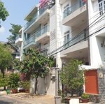 Nhà lk kdc trung sơn, cách lotte mart q7 5 phút, 100m2, 3 lầu, 4pn, giá 15 tỷ.