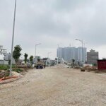 Bán lô đất tđc a51 lô 80m2 đường to 24m ô tô đánh võng, ngang 4,7m xây nhà tuyệt đẹp. lh 0379092468