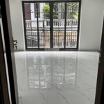 Cho thuê nhà riêng trương định 100 m2 x 3 tầng ô tô đỗ cửa 18 triệu/tháng