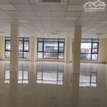 Cho thuê văn phòng đường trường chinh: 190m2