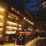 Cho thuê sàn sân thượng 160m2, q.1. phù hợp kinh doanh coffee chill, quầy bar,... giá chỉ: 45 tr/th