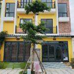 Gia đình có việc, bán gấp homestay 3 tầng, 5 pn, ven sông, kề biển, thu nhập 30tr/tháng