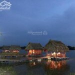 đất view hồ , dân cư đông đúc , shr , 150m2 , 4 tỷ 400