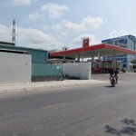 Cho thuê kho mặt tiền nguyễn bình 1200m2 ngang 28m 60tr/th cho thuê 300m2 nhà kho còn lại đất